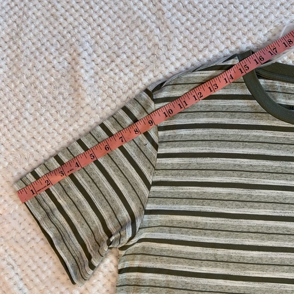 NWT - Men’s Striped Revolution Crew Neck TShirt - Sage Green - Super Soft - Picture 9 of 9